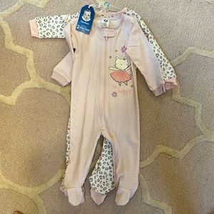 NWT gerber baby sleepers